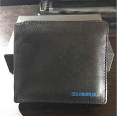 DIESEL 財布 箱付き メンズのサムネイル