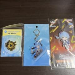 ホロライブ ピンバッジ アクリルキーホルダー セットのサムネイル