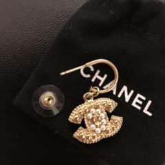 【たかびっち様専用】CHANEL シャネル  ピアス　片耳　片方　正規品のサムネイル