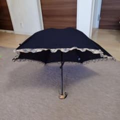 バーバリー 晴雨兼用 折りたたみ傘 ブラック 縁フリル ノバチェック