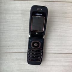 Nokia ガラケー　携帯電話のサムネイル