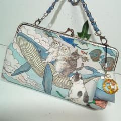 ハンドメイド おとぎの国の猫と仲間たち がま口ポーチ大 通帳&小物入れ