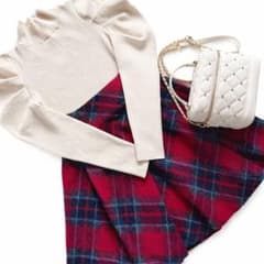 pom ponet junior 160 L スカート 赤 チェック 秋冬のサムネイル
