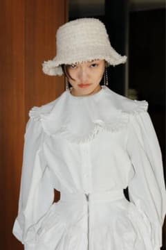 Bibiy. FRANCESCA BLOUSEのサムネイル