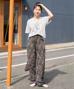 FREAK'S STORE ペイズリー柄カジュアルパンツ　ウエストゴムのサムネイル