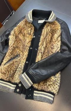 14 サンローラン レオパード スタジャン 44 14 サンローラン レオパード スタジャン 44 - メルカリ