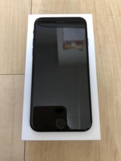 iPhoneSE 第3世64GBのサムネイル