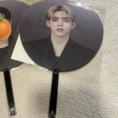 SEVENTEEN セブチ S.COUPSエスクプス NEW うちわ - メルカリ