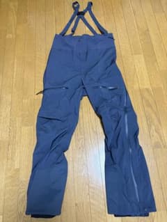 Patagonia ウィメンズ・プルマ・プロ・ビブ　Lサイズのサムネイル