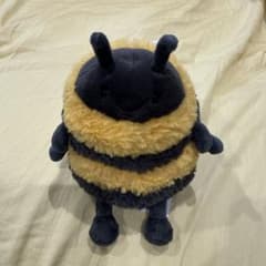 　ぬいぐるみ Albee Bee　アルビー蜂　ジェリーキャット JELLYCAT ぬいぐるみ Albee Bee アルビー蜂 ジェリーキャット - メルカリ