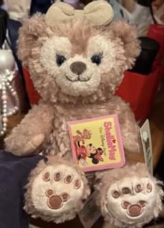 香港ディズニー新作 シェリーメイ sssぬいぐるみ - メルカリ