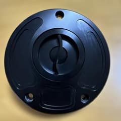 Z900RS アルミCNCビレット クイックオープン タンクキャップ ブラック