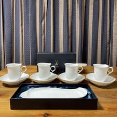 マイセン波の戯れカップ&ソーサー4 ホワイトディッシュ 1 ゴールデン 