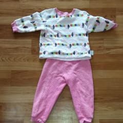 かけママ様専用　ユニクロ パジャマ 100のサムネイル