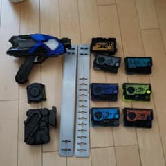 仮面ライダー バルカン DX エイムズショットライザープログライズキーセットのサムネイル