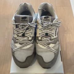KARHU SYNCHRON CLASSIC スニーカーのサムネイル