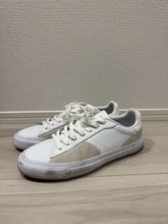 LACOSTE スニーカー ホワイト 値引き可のサムネイル