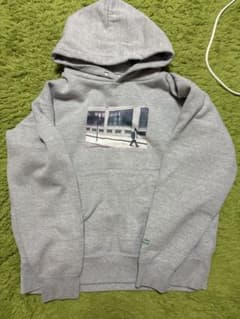 希少THE BIG APPLE TREE パーカー グレーのサムネイル