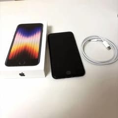 iPhone SE (第3世代) ミッドナイト 64GBのサムネイル