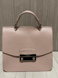 FURLA バッグ ピンク チェーン　2way 【美品】のサムネイル