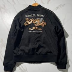 MONCLER FRGMT ドラゴン刺繍 ジャケット スカジャン MONCLER FRGMT ドラゴン刺繍 ジャケット スカジャン 2025年最新