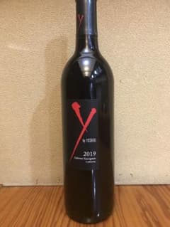 ＹbyYOSHIKI 2019年　赤ワインのサムネイル