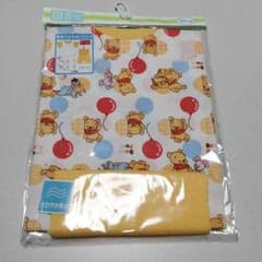 新品95プーさんパジャマのサムネイル