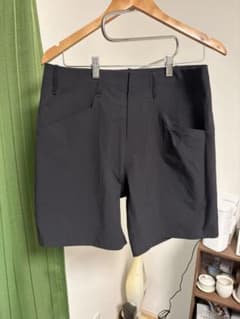 ぜ*い様 Arc'teryx Veilance Voronoi Short - メルカリ