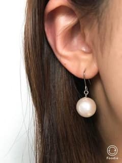 ❤️K☆様専用❤️P.015 シルキーパール  ピアス 12mmのサムネイル