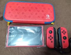 【青柴様検討中】ニンテンドースイッチ レッドのサムネイル