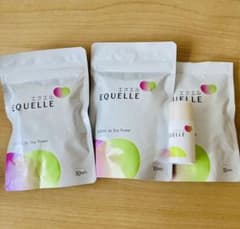 EQUELLE エクエル パウチ　3袋　(新品2＋開封のみ1＋携帯ケース)のサムネイル