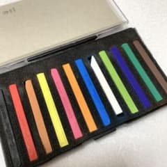 コンテ クレヨン パステルのサムネイル