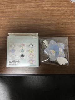 サンリオ シークレット前髪クリップ キラキラウィッシュ タキシードサムのサムネイル
