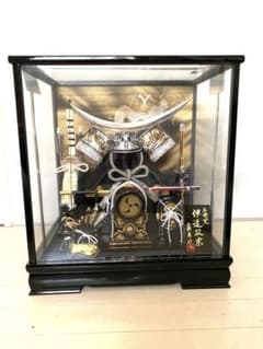 美品】五月人形 伊達政宗 盛上龍兜8号 黒三品 YK457 オルゴール付き