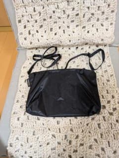 ブラック ショルダーバッグ HOLIDAY　PACKABLE MINI BAGのサムネイル