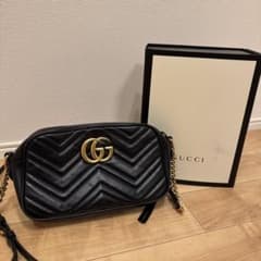 GUCCI マーモントショルダーバッグのサムネイル