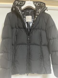 【Is-amg様専用】MONCLER モンクラー サイズ2のサムネイル