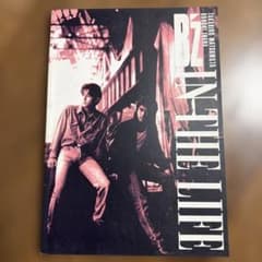 B'z IN THE LIFE 音楽雑誌のサムネイル
