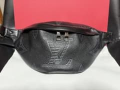 LOUIS VUITTON モノグラム ボディバッグのサムネイル