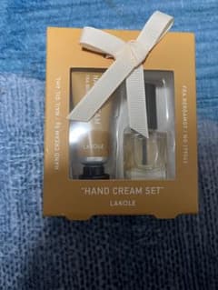 LAKOLE ハンドクリーム＆ネイルオイルセットのサムネイル