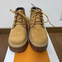 kanonn1105 Timberland 防水 ワークブーツ ベージュ kanonn1105様 専用 Timberland 防水 ワークブーツ ベージュ - メルカリ