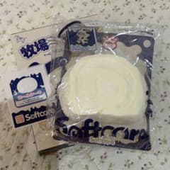 Softcore 牧場ミルク工房 ロールケーキ スクイーズのサムネイル