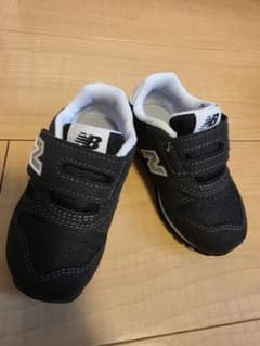 New Balance ベビーシューズ ブラックのサムネイル