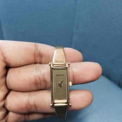 GUCCI 時計のサムネイル