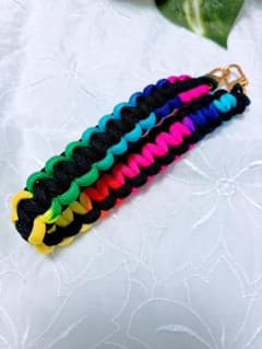 ハンドメイド パラコード スマホストラップのサムネイル