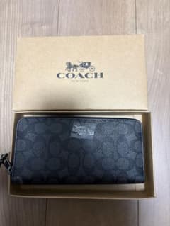 coach 長財布のサムネイル