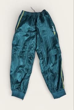 お値下げ❗️PENALTY ☆中綿・ピステ・ウィンドブレーカー ☆上下☆ＸＯ 楽天市場】ペナルティ ウィンドブレーカーの通販