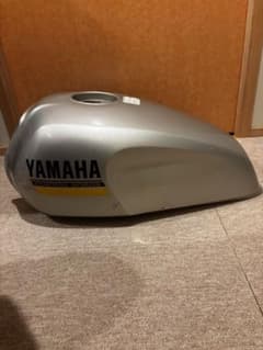 YAMAHA XJR 4HM タンク - メルカリ