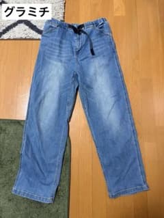 グラミチ URBAN RESEARCH DOORS 別注デニムパンツ　メンズのサムネイル