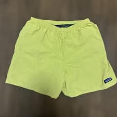 イ*セ様 Patagonia バギーショーツ　5インチ　 イエロー Mサイズのサムネイル